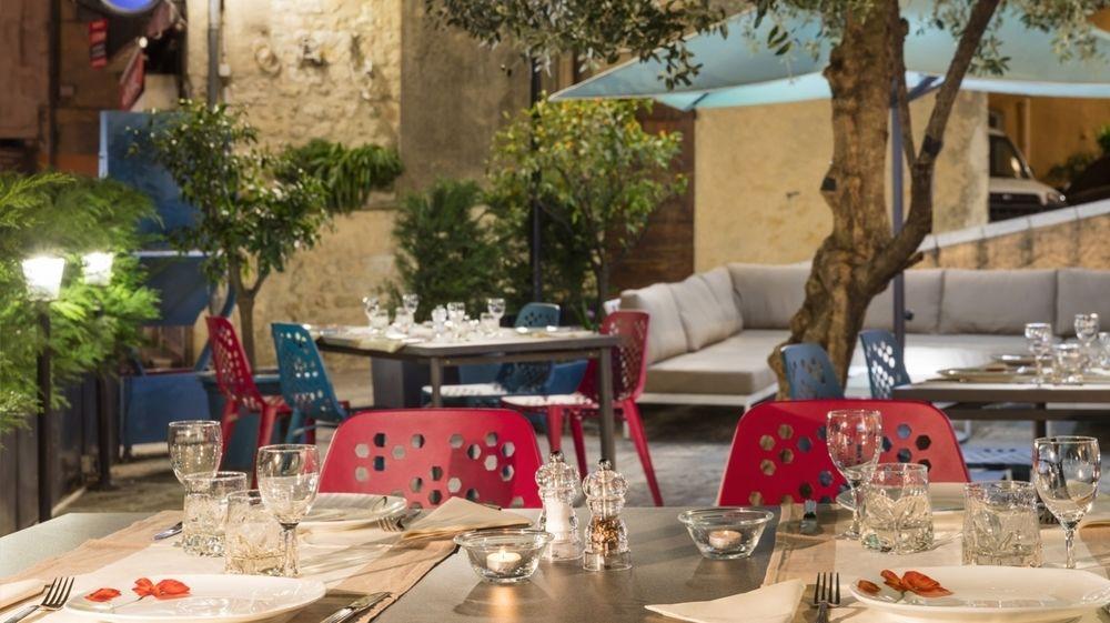 Hotel Restaurant Du Patti Grasse Bagian luar foto
